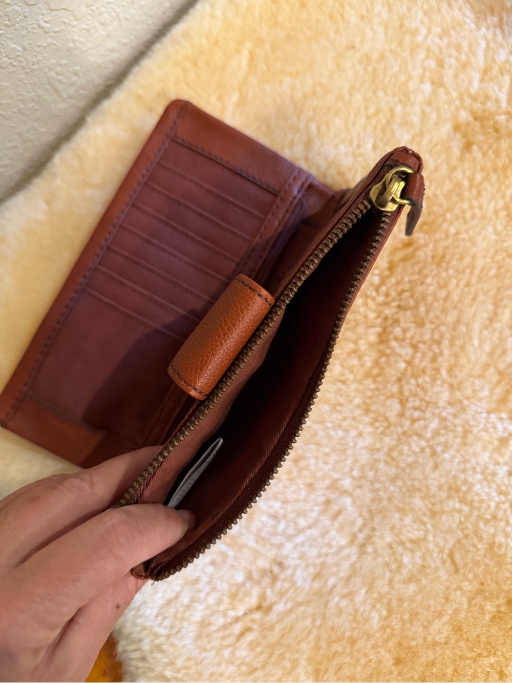 Fossil Ella Brown Leather Wallet - new - Picture 4 of 4